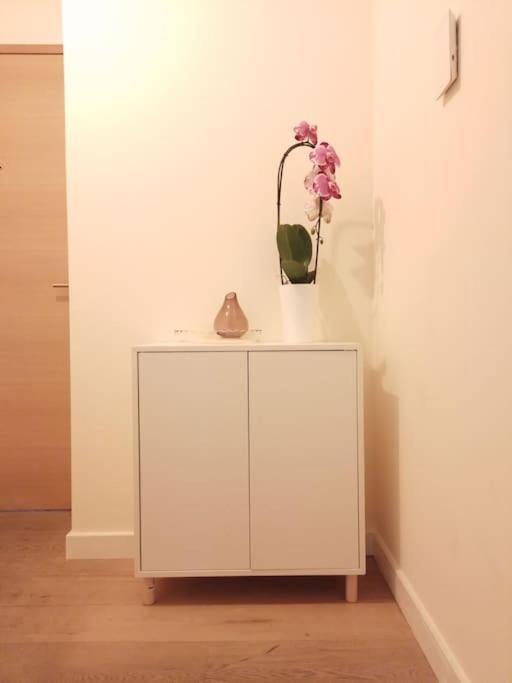 Beautiful 2Br/2Bar Apartement In European District Брюссель Экстерьер фото